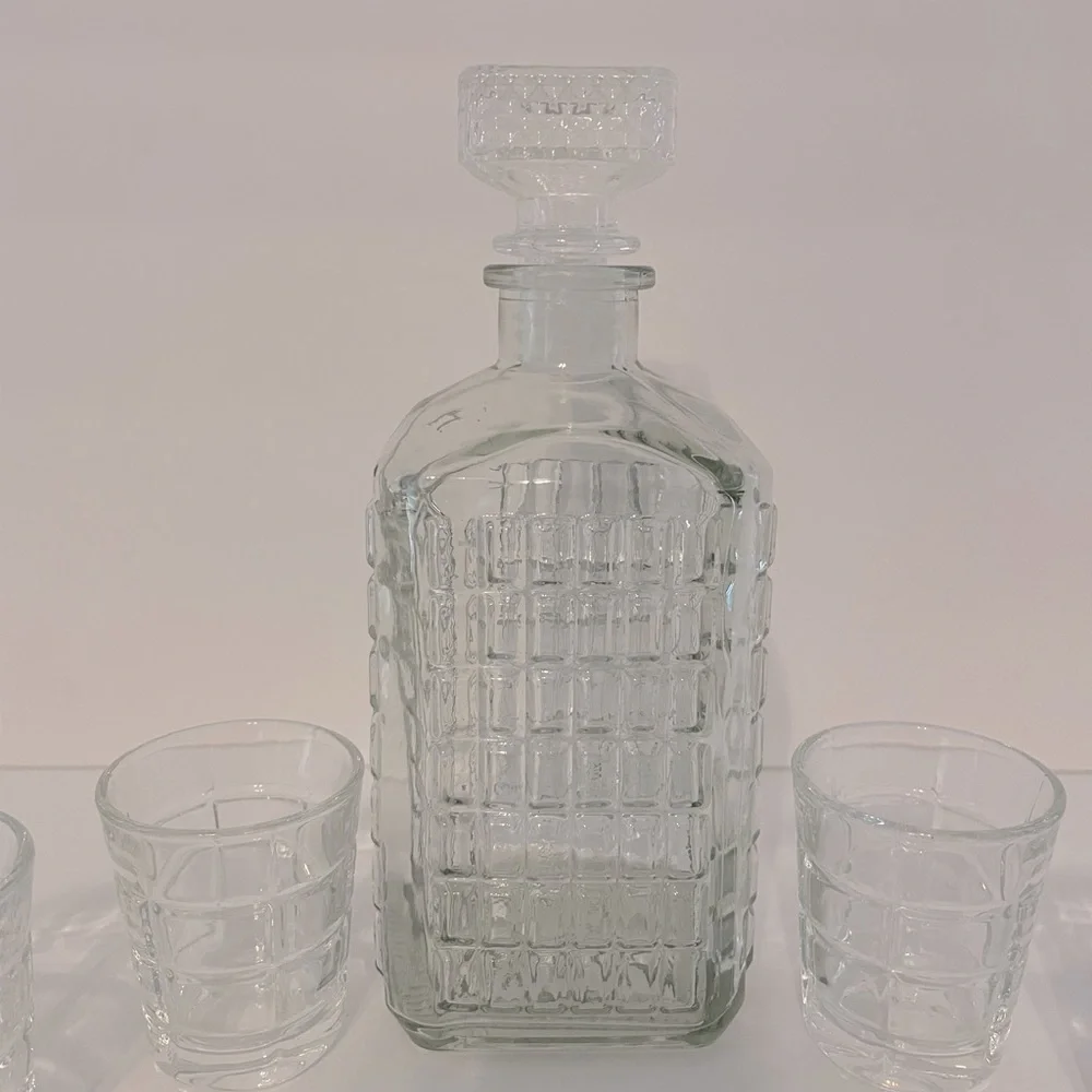 Decanter & shot glass set
